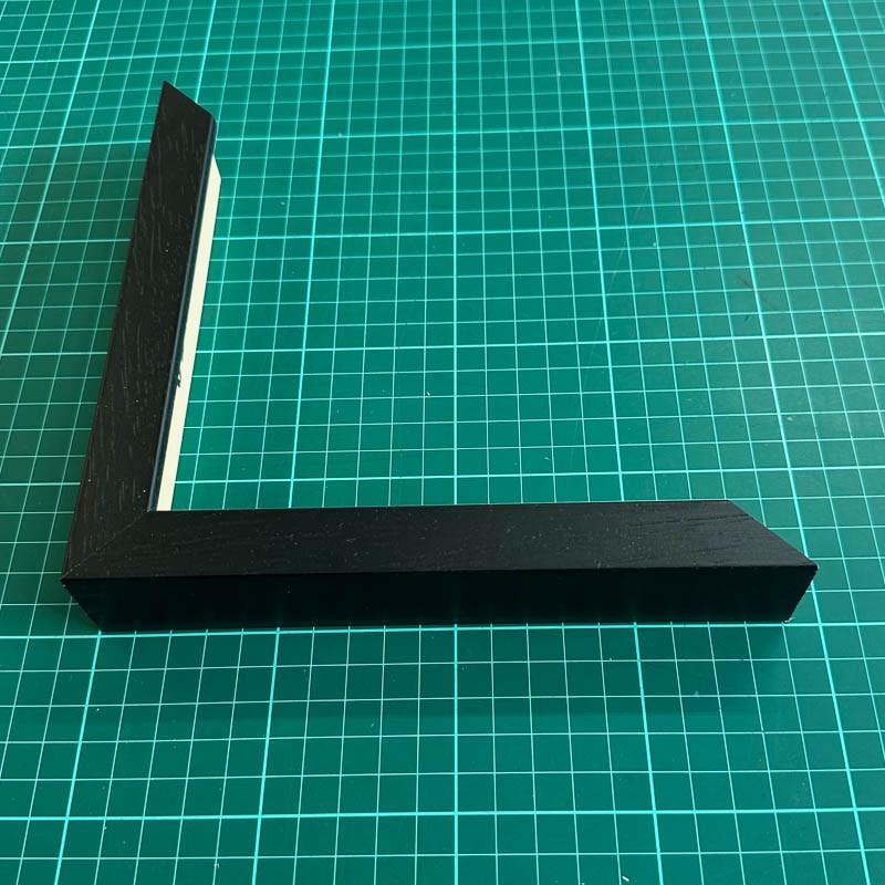 code a obeche black flat 20mm w outer edge