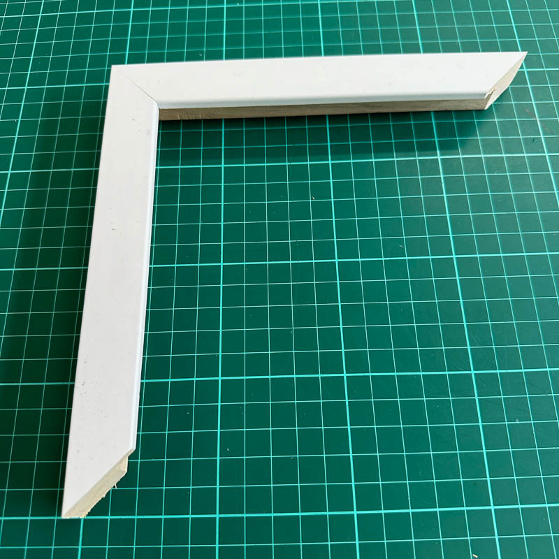 code a white box 22mm w inner edge